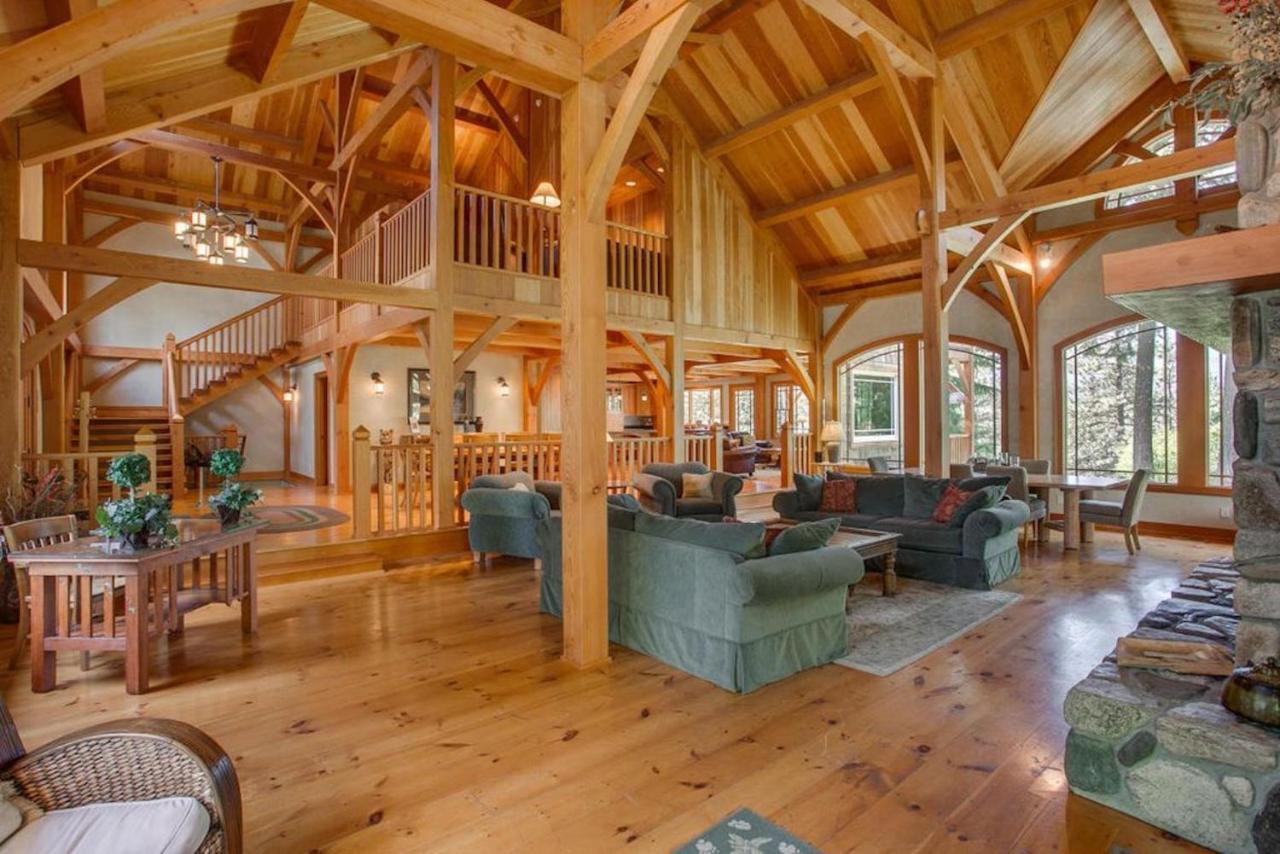 Snowgrass Lodge - River, Mountain Views & Hot Tub Левенуэрт Экстерьер фото