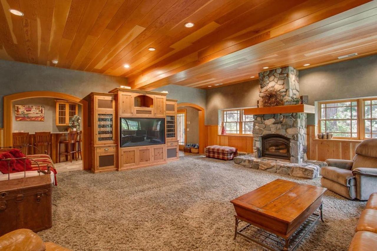 Snowgrass Lodge - River, Mountain Views & Hot Tub Левенуэрт Экстерьер фото